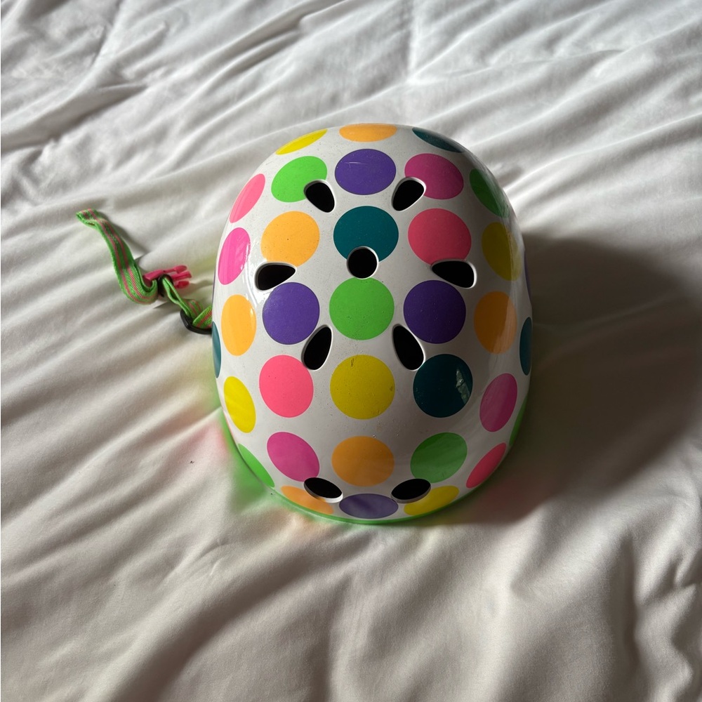 polka dot helmet